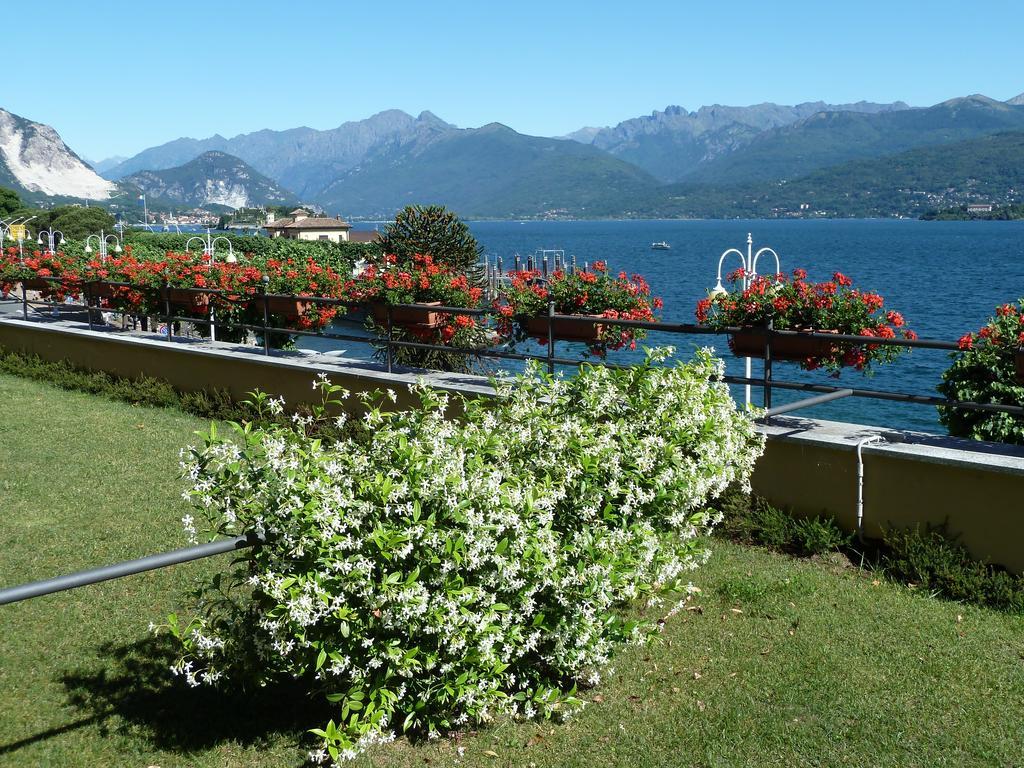 Hotel Residence La Luna Nel Porto Stresa Dış mekan fotoğraf