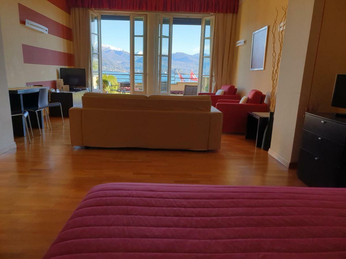 Hotel Residence La Luna Nel Porto Stresa Dış mekan fotoğraf